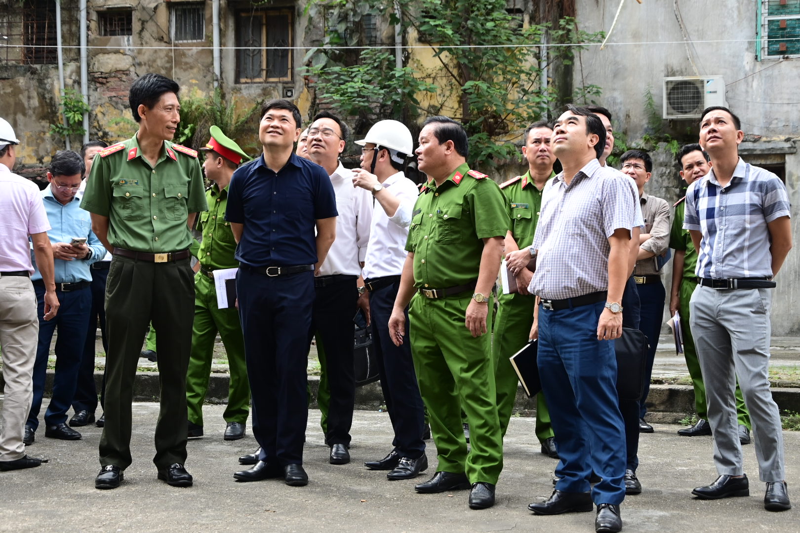 Nhiều bất cập về PCCC và CNCH tại các chung cư, nhà tập thể